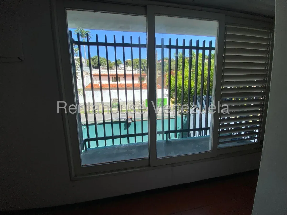 Casa en Venta Prados del Este 26-13525 / 0414-3702803 - 17
