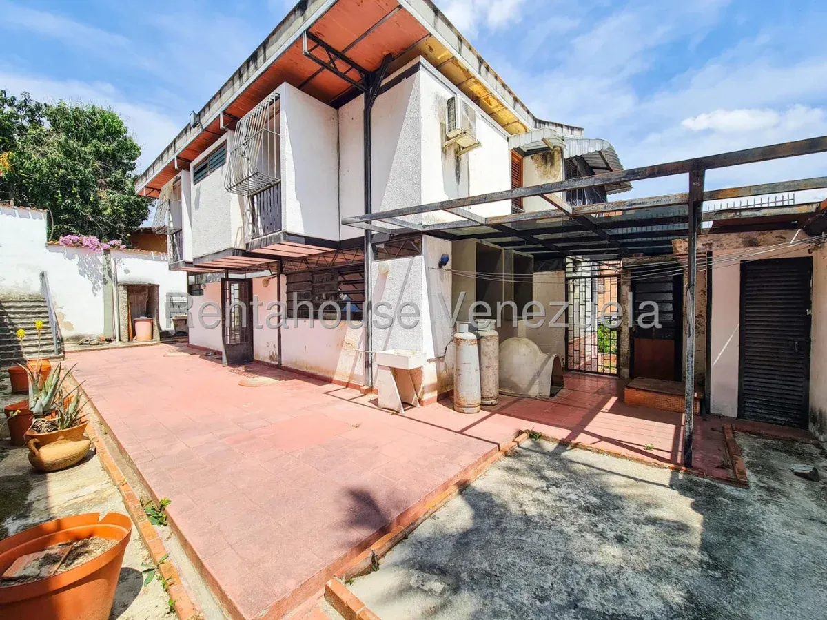 Casa en Venta Prados del Este 26-21027 / 0414-3702803 - 19