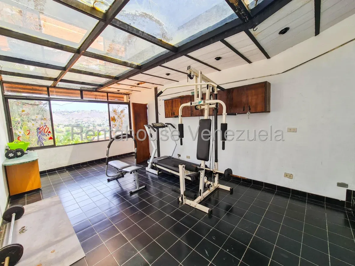 Casa en Venta Prados del Este 26-21027 / 0414-3702803 - 27