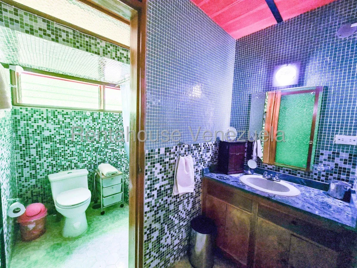 Casa en Venta Prados del Este 26-21027 / 0414-3702803 - 32