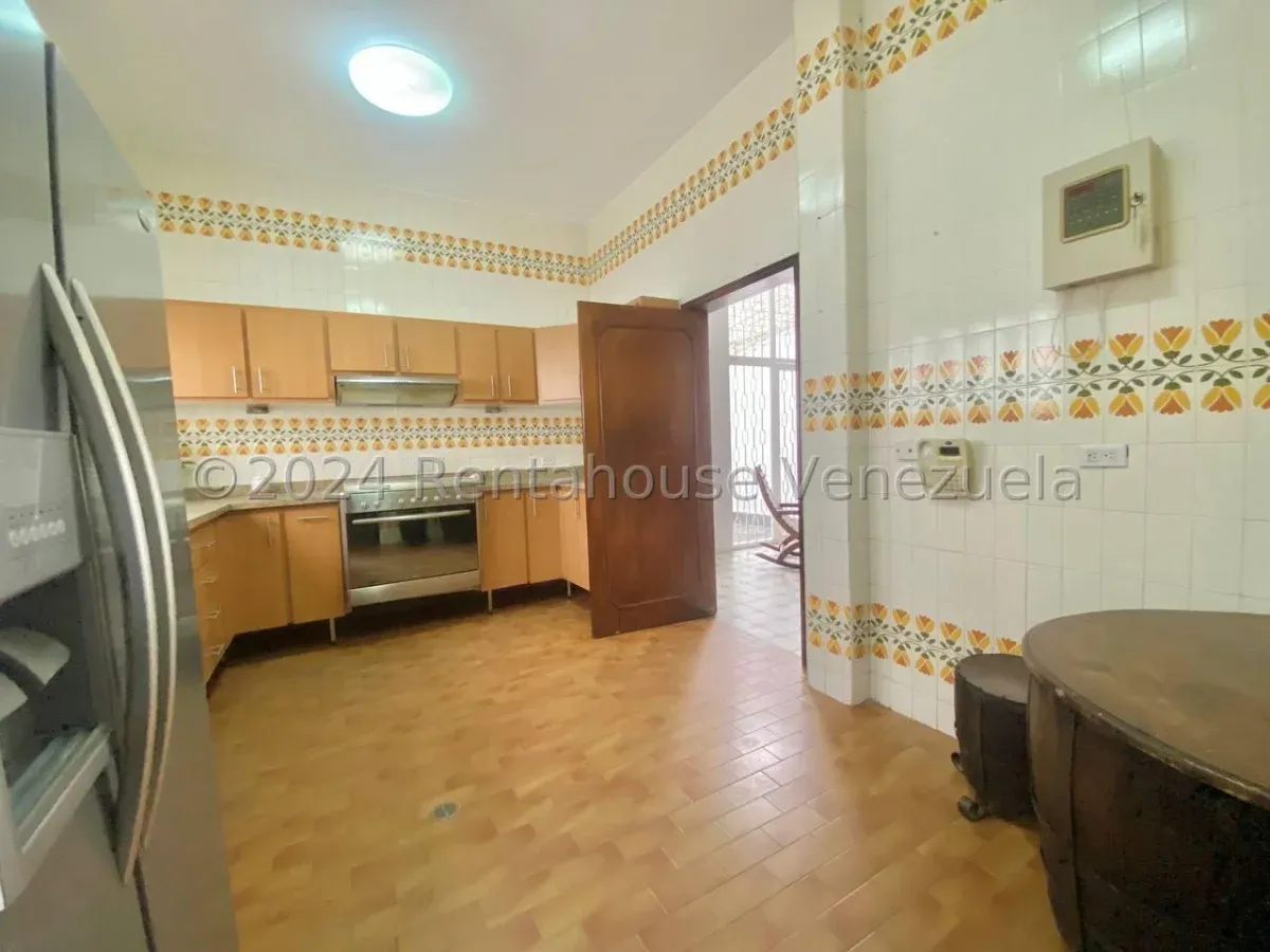 Casa en Venta Prados del Este 26-14226 / 0414-3702803 - 7