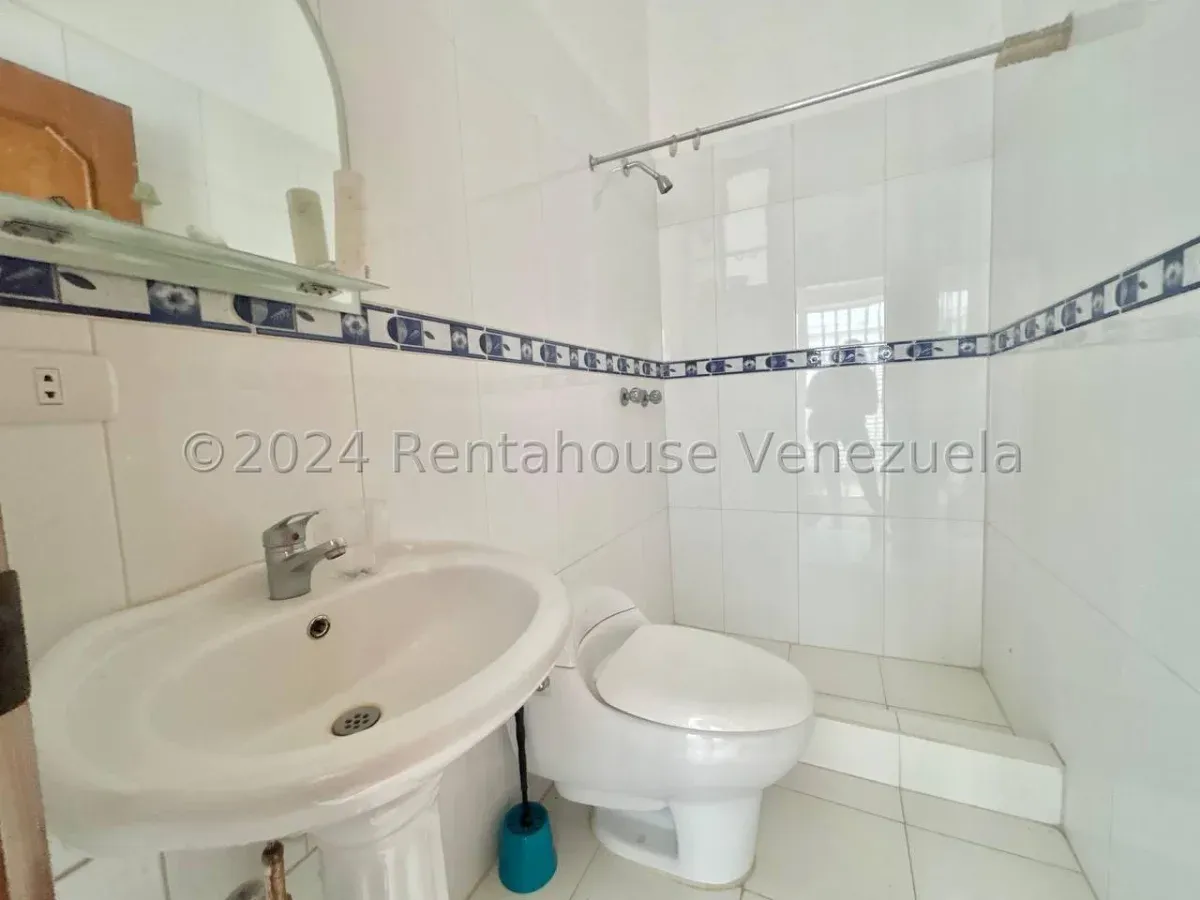 Casa en Venta Prados del Este 26-14226 / 0414-3702803 - 9