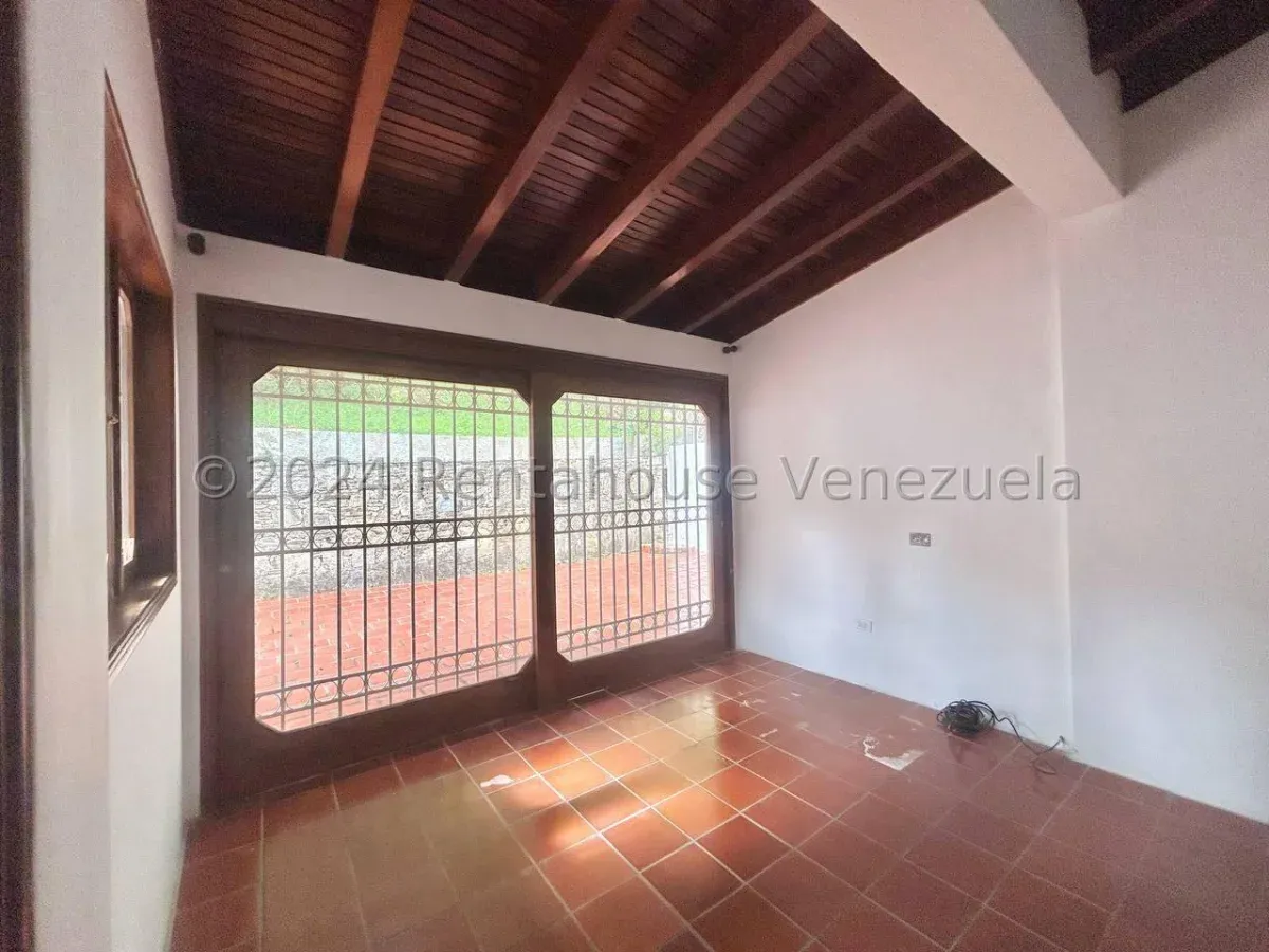 Casa en Venta Prados del Este 26-14226 / 0414-3702803 - 18