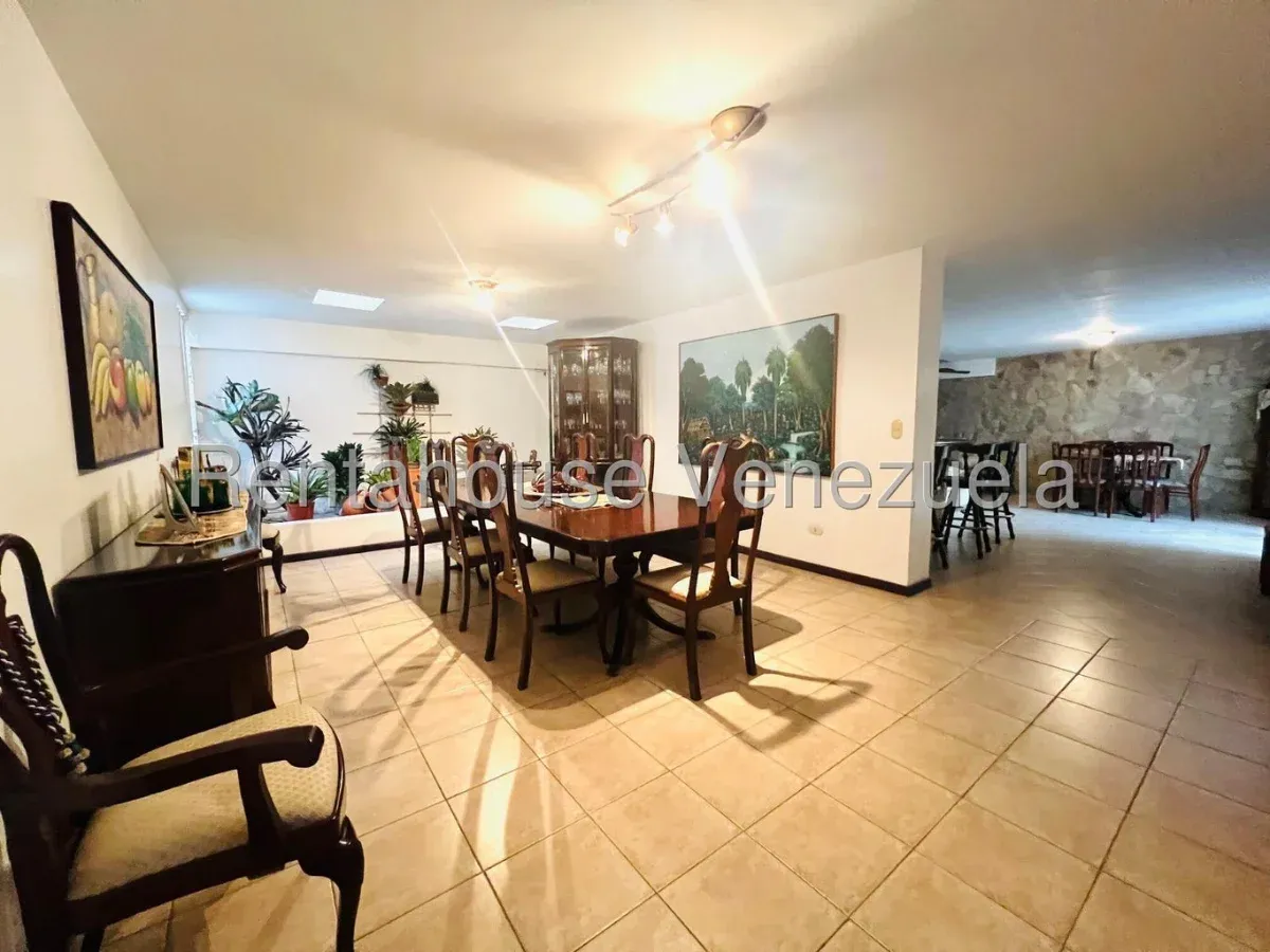 Casa en Venta Prados del Este 26-20495 / 0414-3702803 - 9