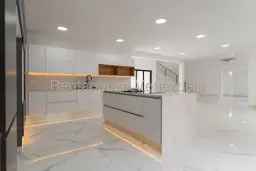 Vista 23