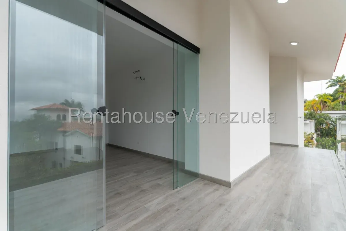 Casa en Venta Country Club 27-1117 / 0414-3702803 - 26