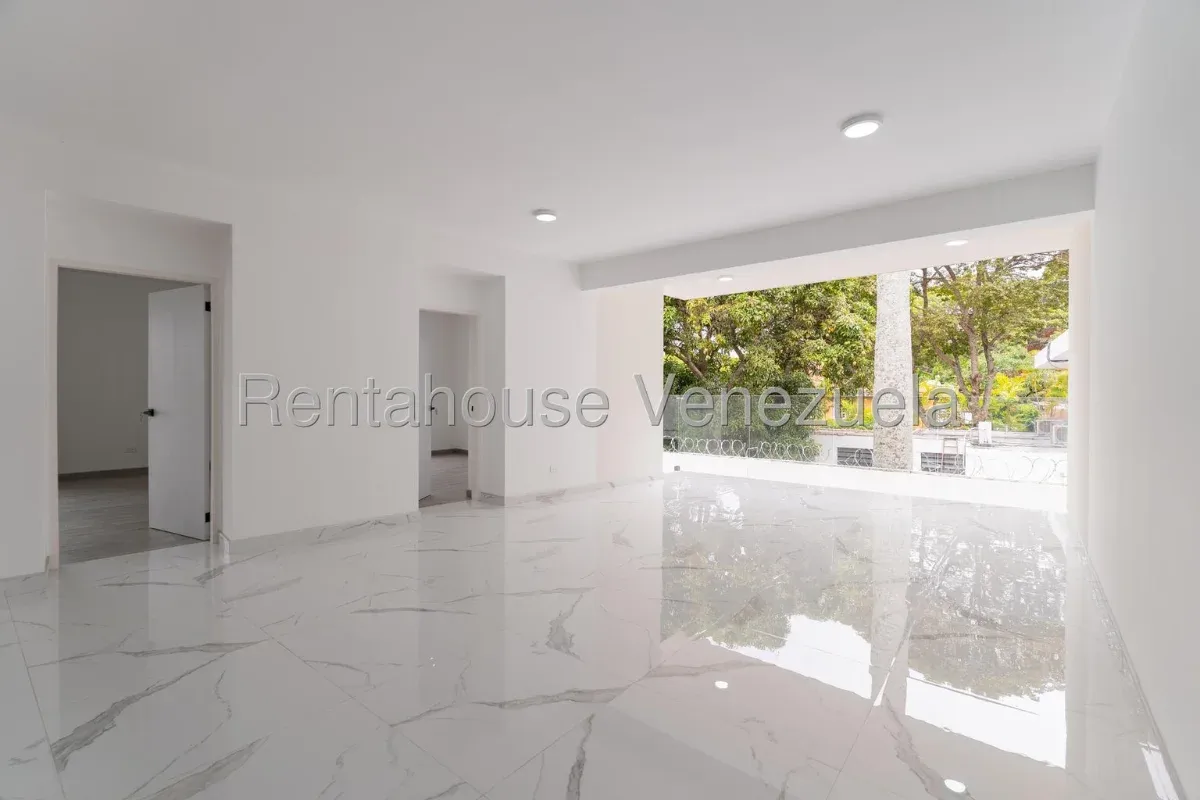 Casa en Venta Country Club 27-1117 / 0414-3702803 - 38