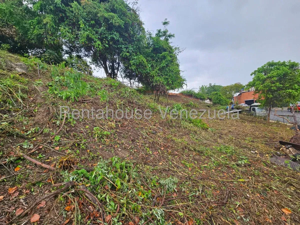 Terreno en Venta Prados del Este 26-11933 / 0414-3702803 - 8