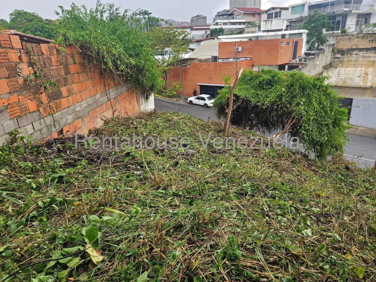 Terreno en Venta Prados del Este 26-11933 / 0414-3702803 - 19