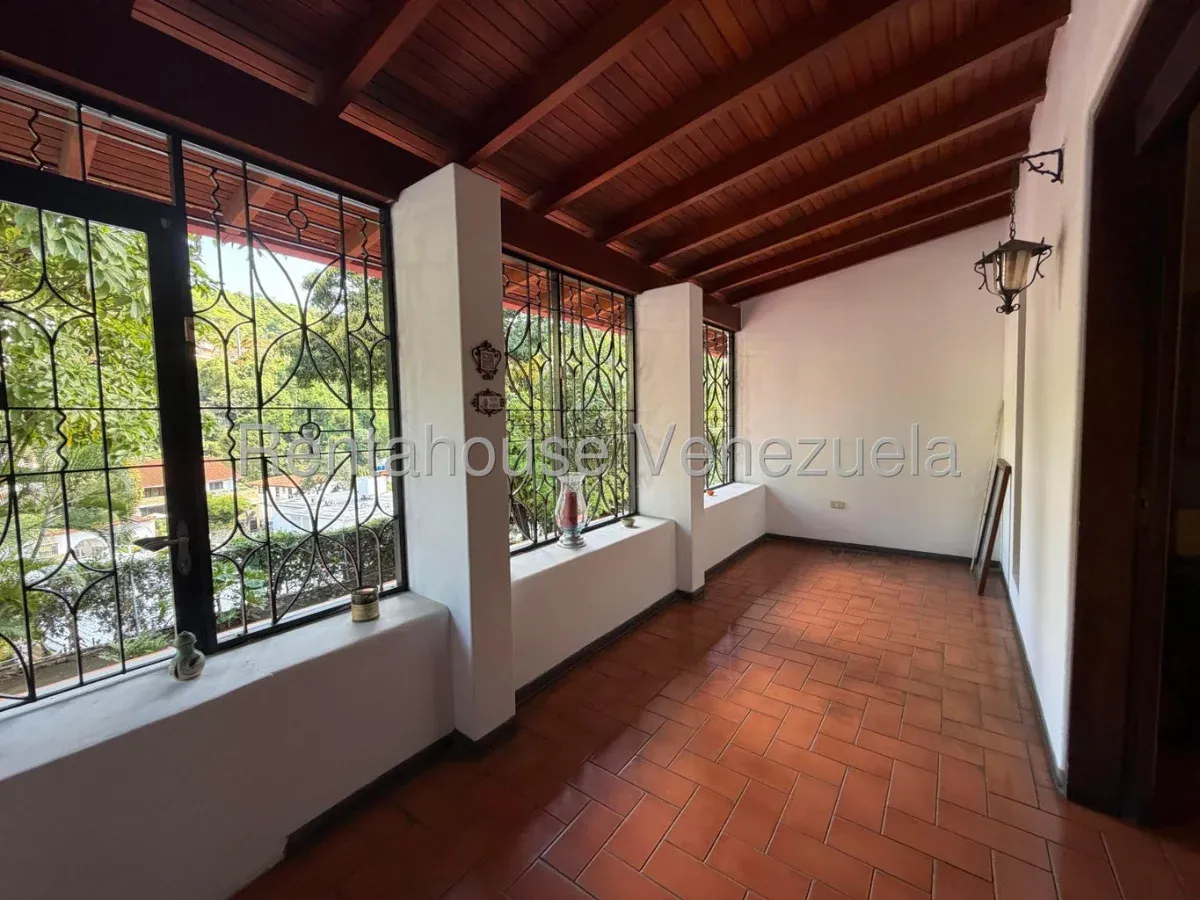 Casa en Venta Prados del Este 26-18812 / 0414-3702803 - 7
