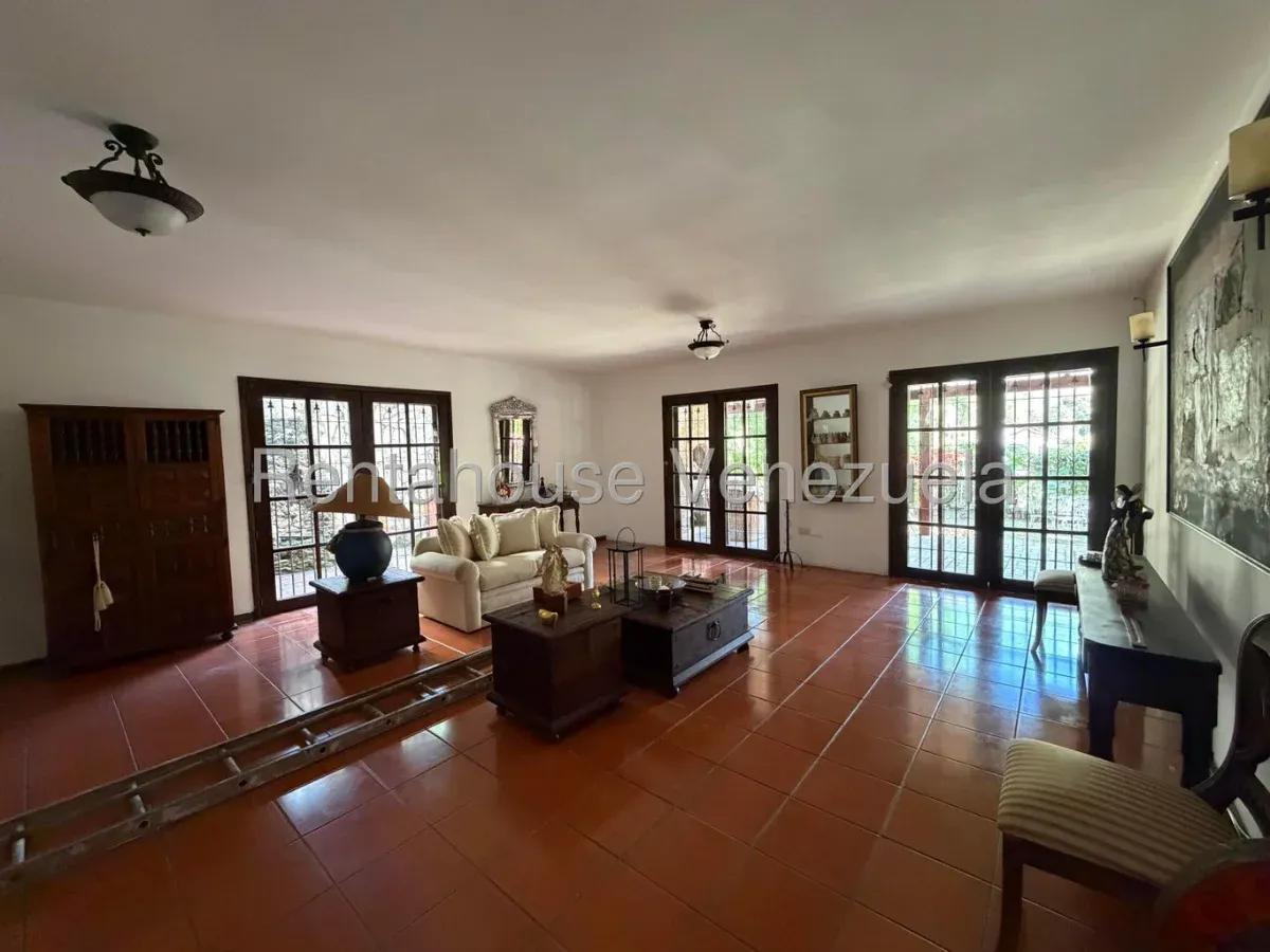 Casa en Venta Prados del Este 26-18812 / 0414-3702803 - 15