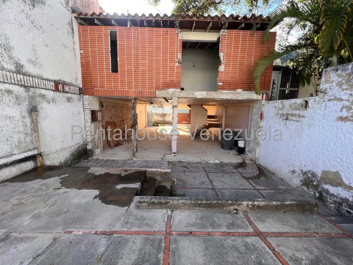Casa en Venta Los Palos Grandes 27-1750 / 0414-3702803 - 2