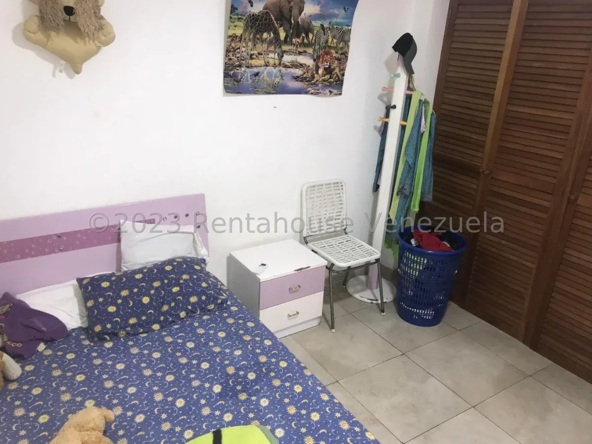 PH en Venta El Marques 26-17884 / 0414-3702803 - 9