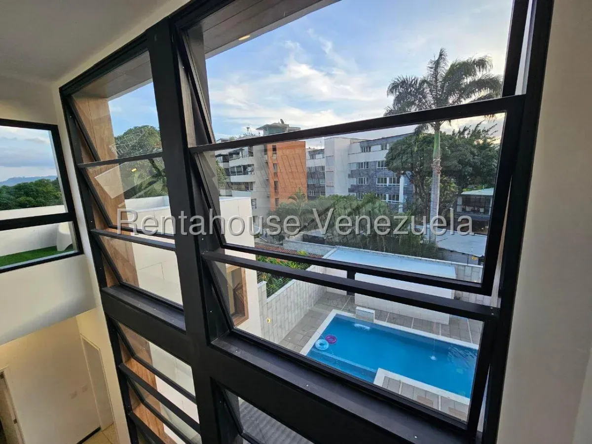 Casa en Venta Altamira 26-18788 / 0414-3702803 - 4