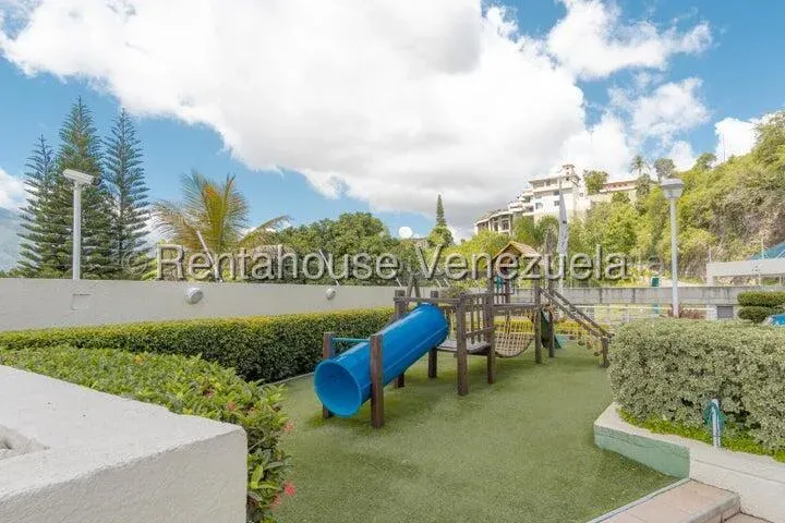 Apartamento en Alquiler Lomas de Las Mercedes 27-2551 / 0414-3702803 - 15