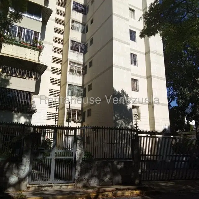 PH en Venta El Marques 27-2383