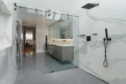 View 8