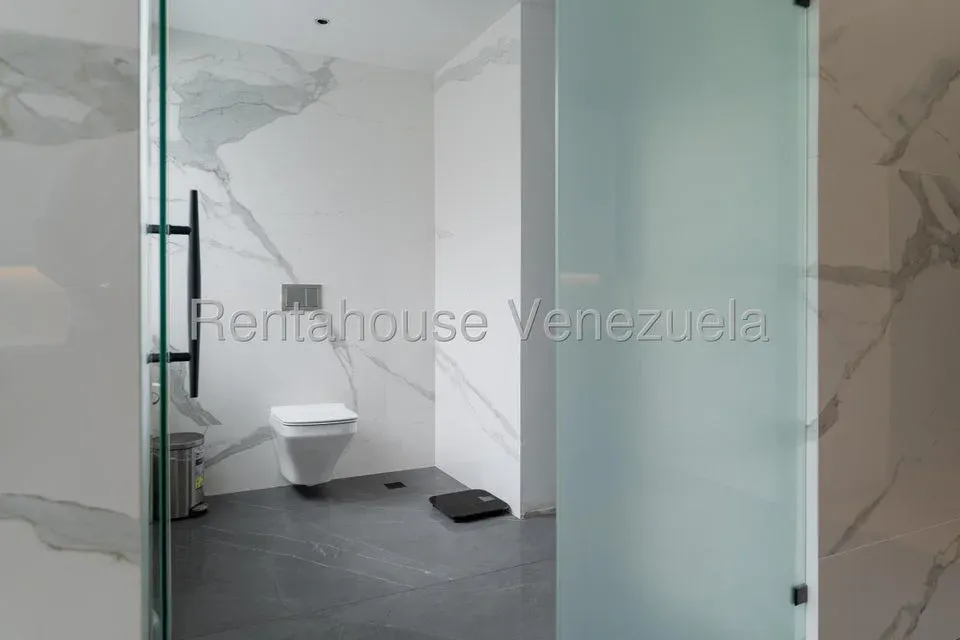 Casa en Venta Cerro Verde 26-11970 / 0414-3702803 - 10