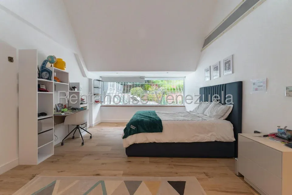 Casa en Venta Cerro Verde 26-11970 / 0414-3702803 - 23
