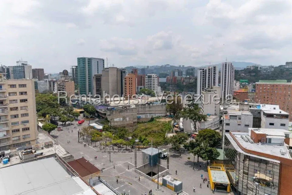 Terreno en Venta El Rosal 26-6981 / 0414-3702803 - 6