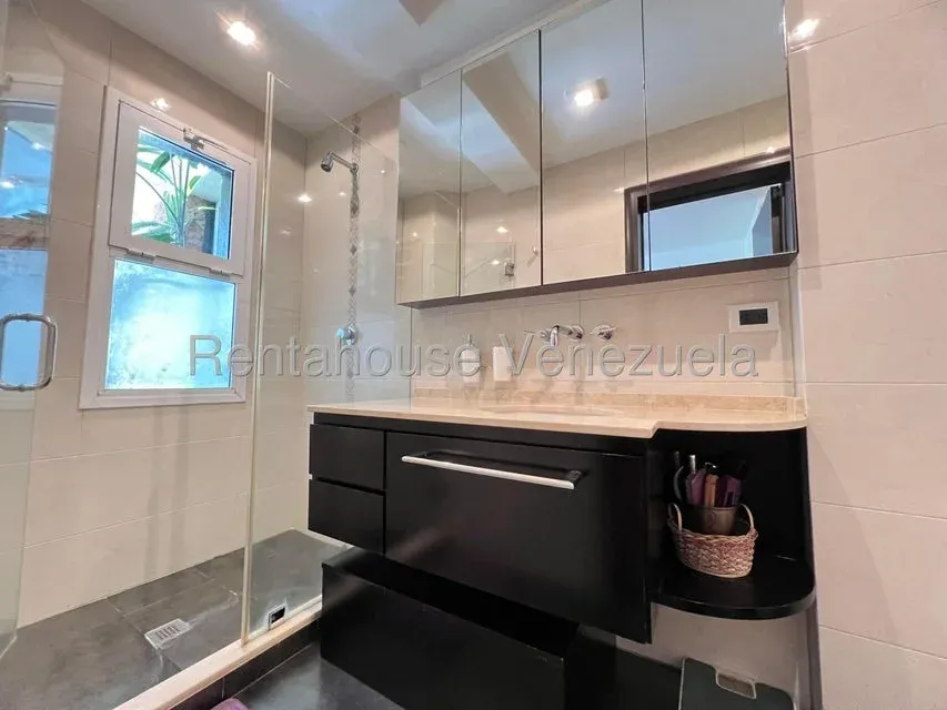 Casa en Venta La Lagunita 26-1627 / 0414-3702803 - 16