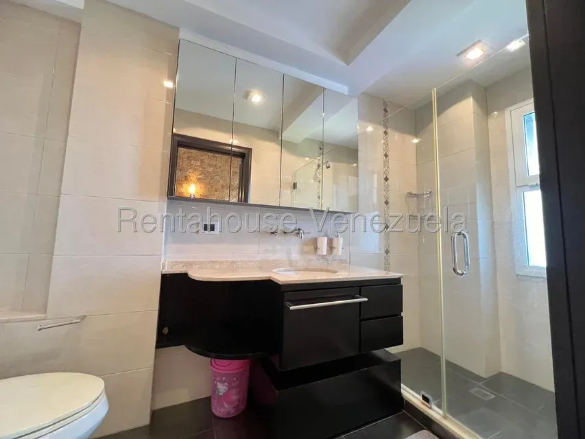 Casa en Venta La Lagunita 26-1627 / 0414-3702803 - 22