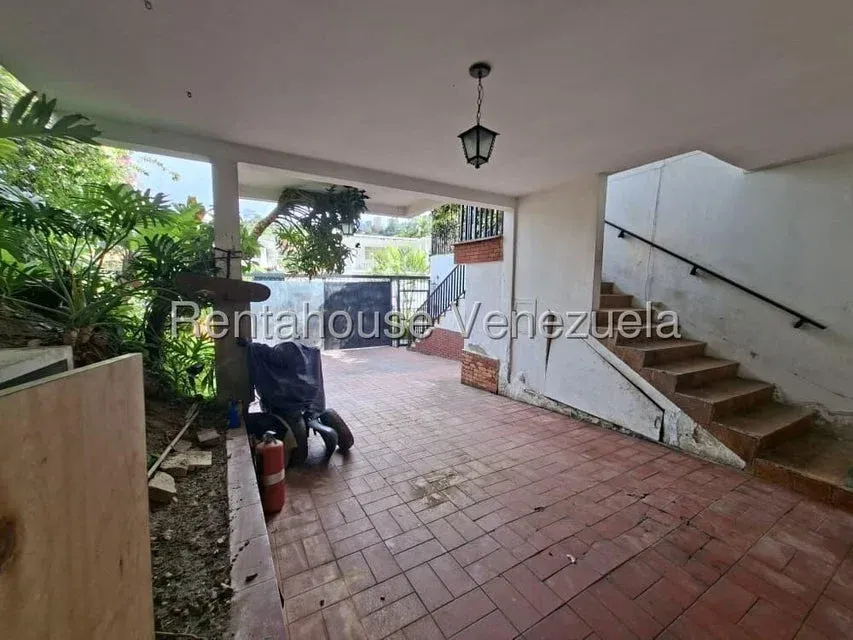 Casa en Venta Prados del Este 27-3710 - 25