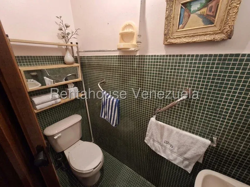 Casa en Venta Prados del Este 27-3710 - 32