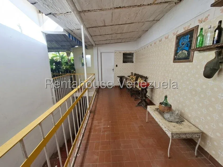Casa en Venta Prados del Este 27-3710 - 33