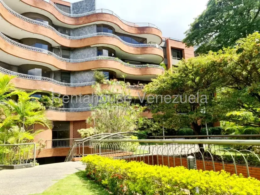 Planta Baja en Venta Altamira 27-558