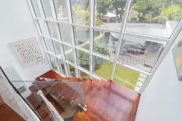 View 10