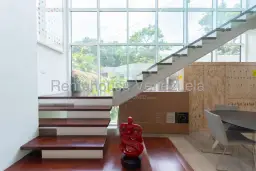 View 24