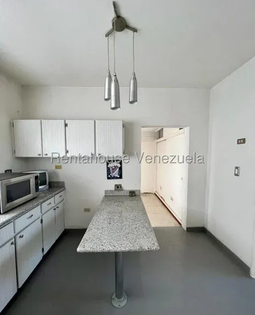 Casa en Venta Prados del Este 26-19989 - 0414-3702803 - 3