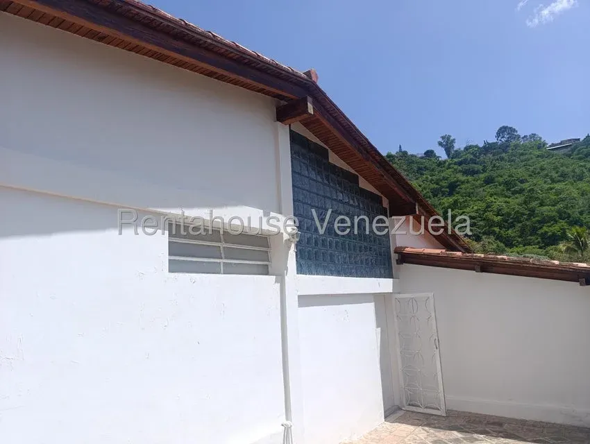 Casa en Venta Prados del Este 26-19989 - 0414-3702803 - 8