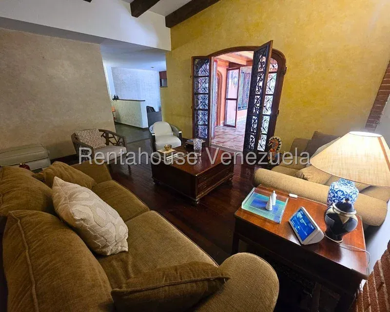 Casa en Venta Prados del Este 26-14696 / 0414-3702803 - 27