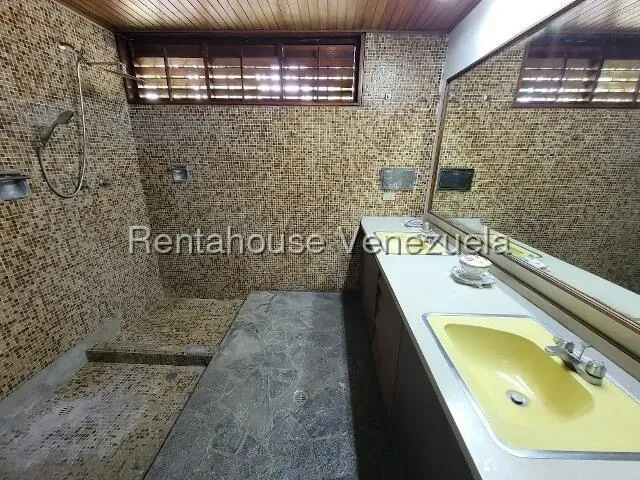 Casa en Venta Prados del Este 27-4277 / 0414-3702803 - 8
