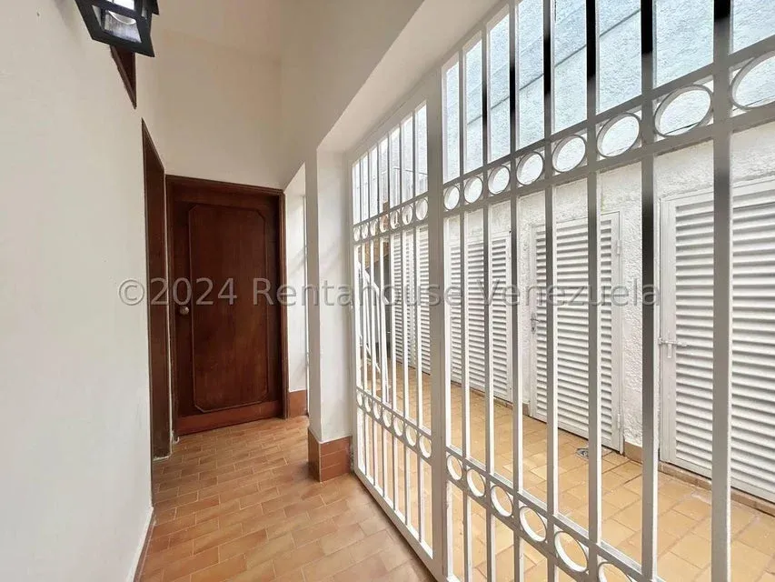 Casa en Venta Prados del Este 26-14226 / 0414-3702803 - 16