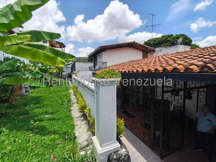Casa en Venta Prados del Este 27-4171 / 0414-3702803 - 20
