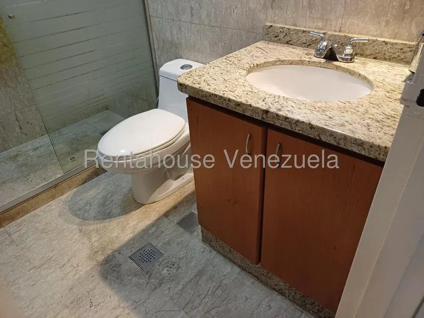 ESPECTACULAR APARTAMENTO EN ALQUILER EN CAMPO ALEGRE  # - 4