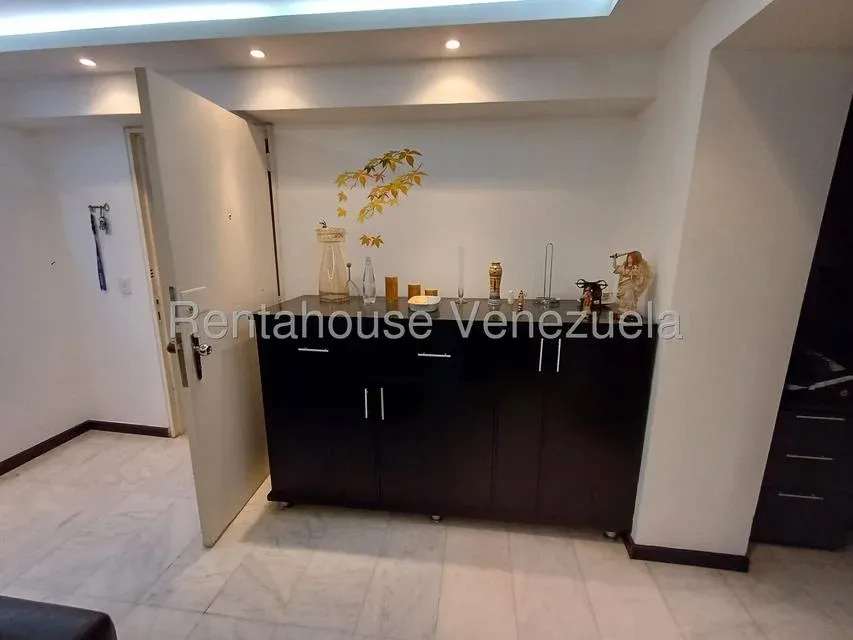 ESPECTACULAR APARTAMENTO EN ALQUILER EN CAMPO ALEGRE  # - 15