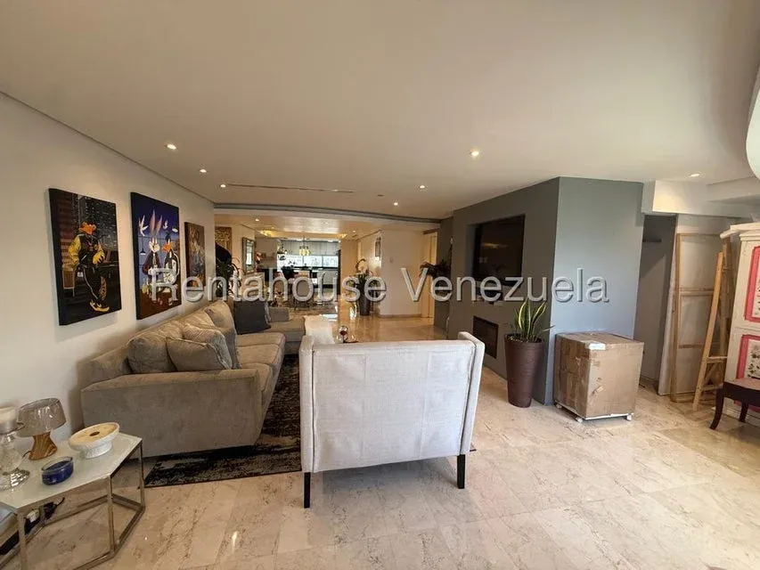 Inmejorable Ubicacion en Altamira Apartamento en Alquiler  - 12