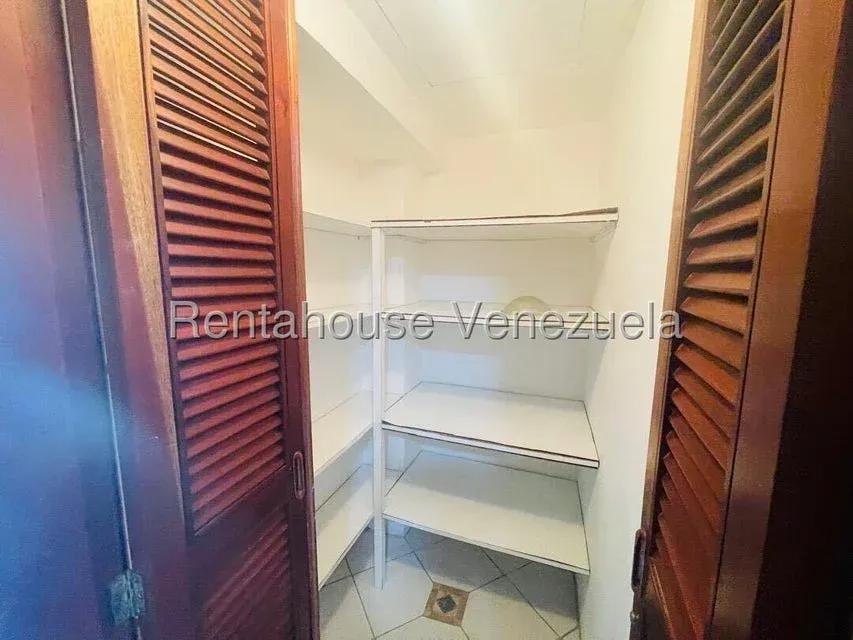 Apartamento en Alquiler en Altamira  - 12