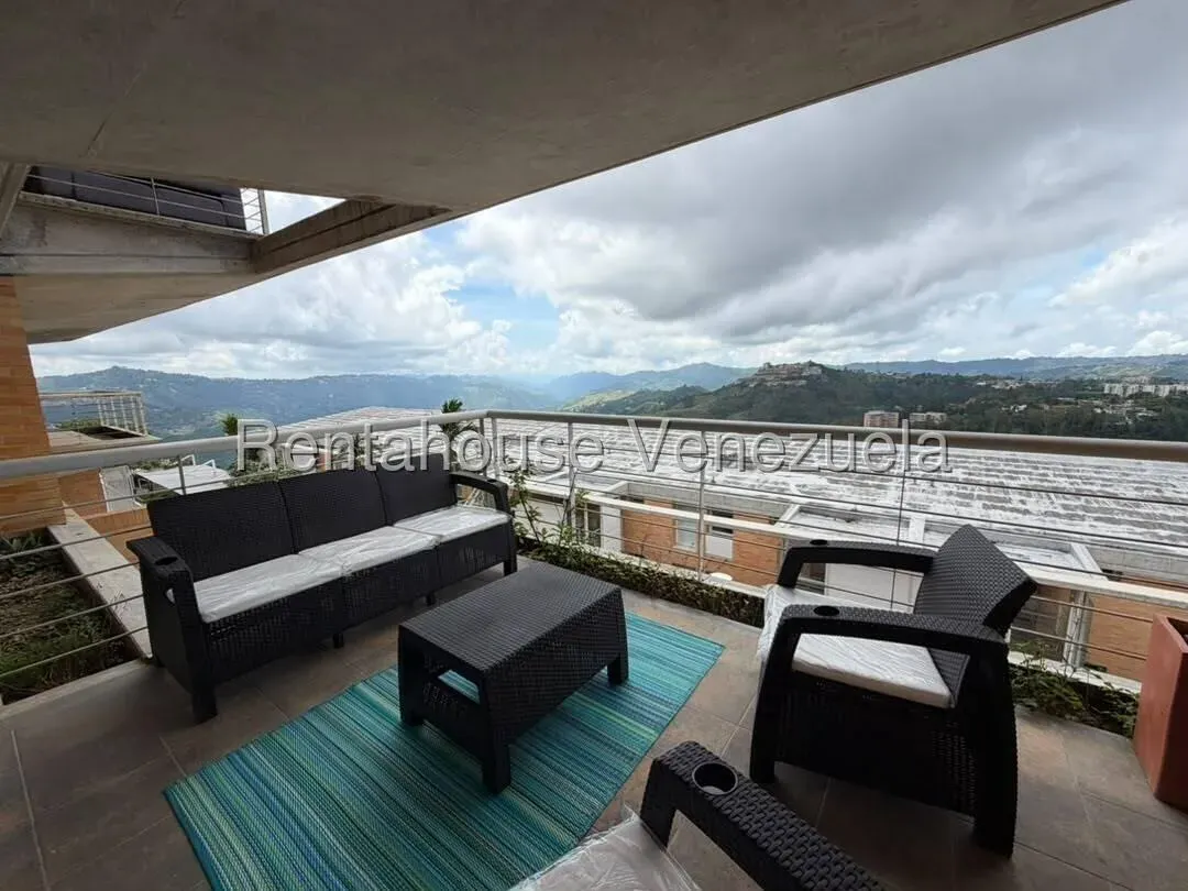 Venta de Exclusivo Apartamento de 103,82 m² | Impresionante Vista 180° a La Lagunita Terraza + 2 PE - 7