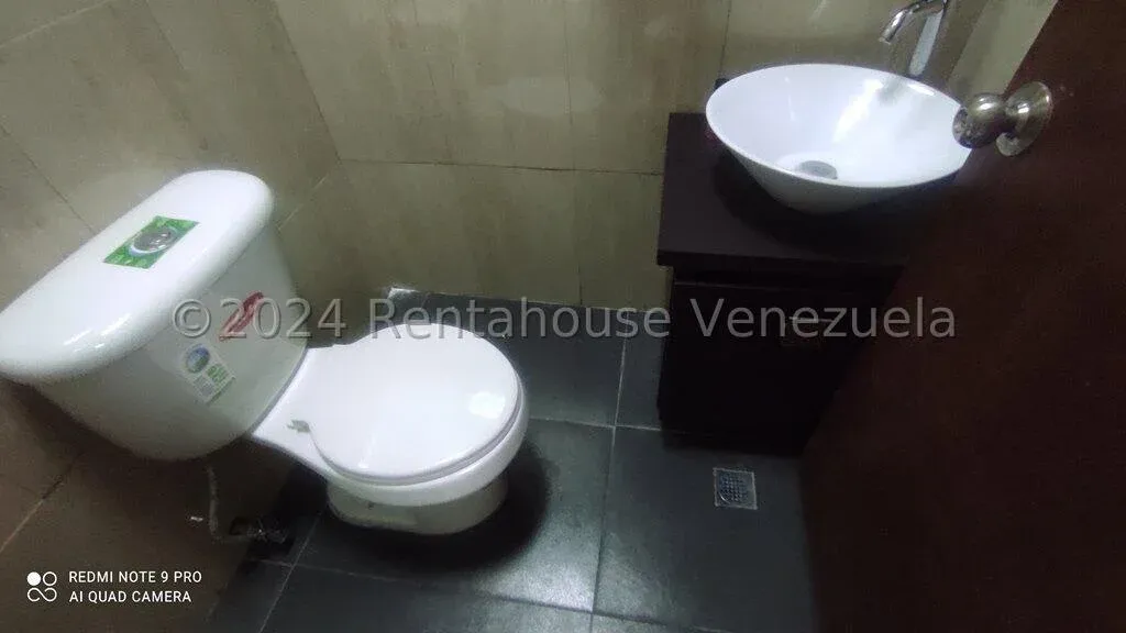Alquiler de Espacio para Oficinas o Consultorios | 3 Ambientes Versátiles | Excelente Visibilidad - 4