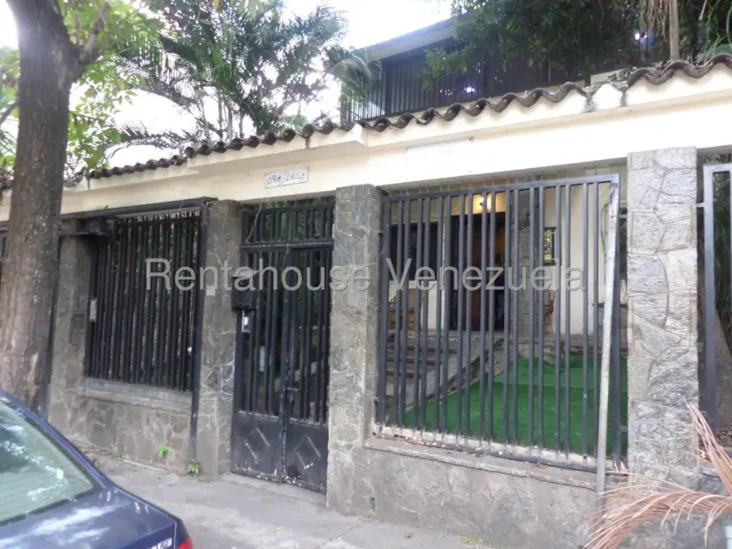 Alquiler de Local Comercial en 2do Piso con Entrada Independiente | Oficina, Consultorio o Depósito