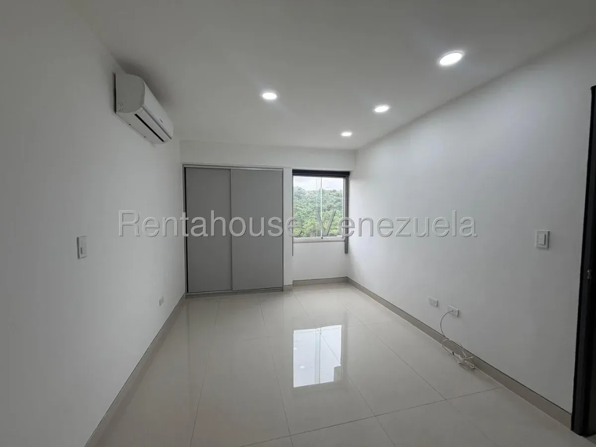 Venta de Impecable Apartamento con Vista Panorámica | 2 Habitaciones | Listo para Habitar - 11