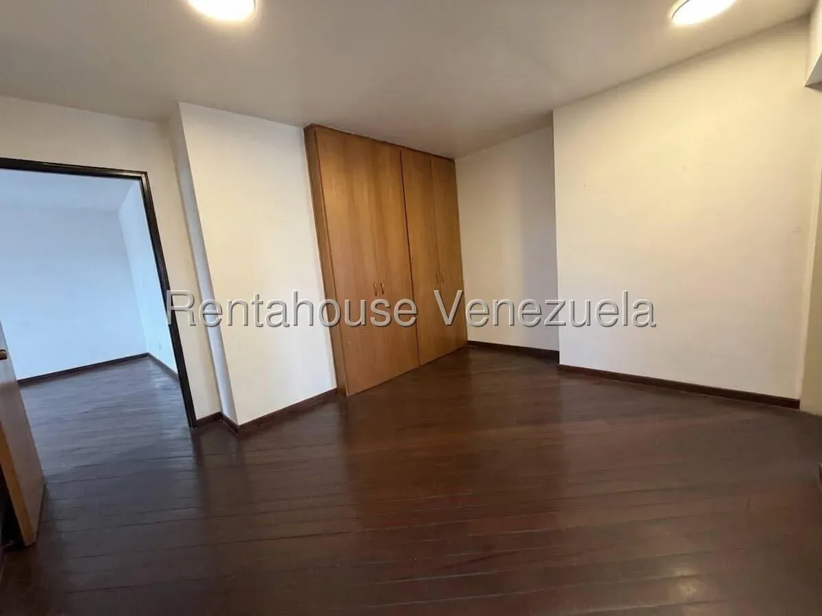 Apartamento (1 Nivel) en Venta en El Rosal, Distrito Metropolitano - 13