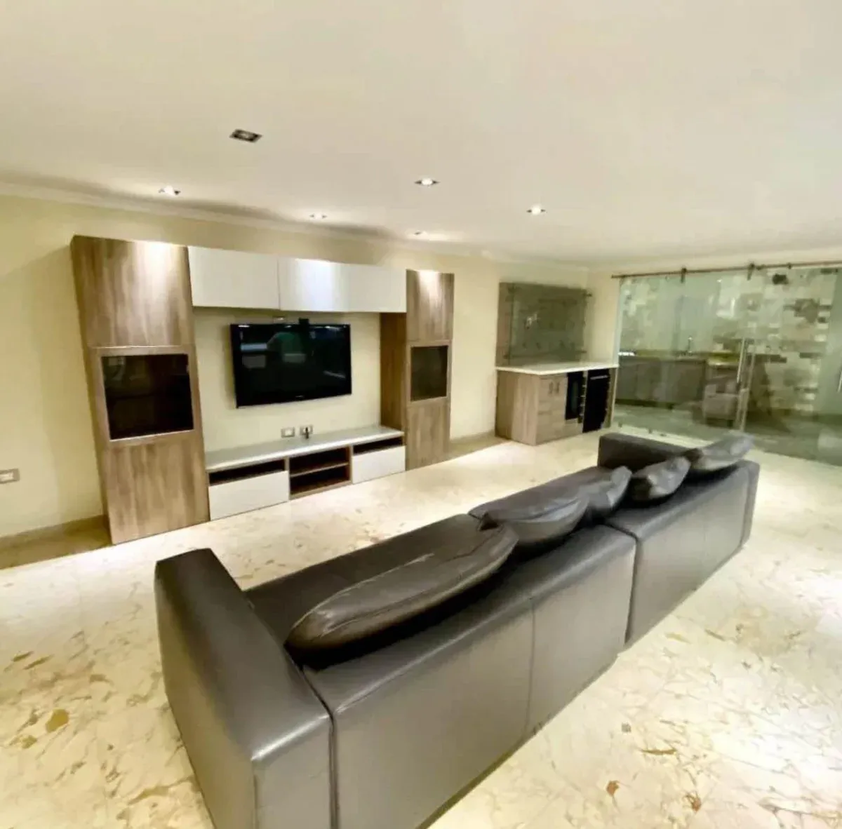 Lujoso TownHouse en venta Villa Camino del Doral - 7