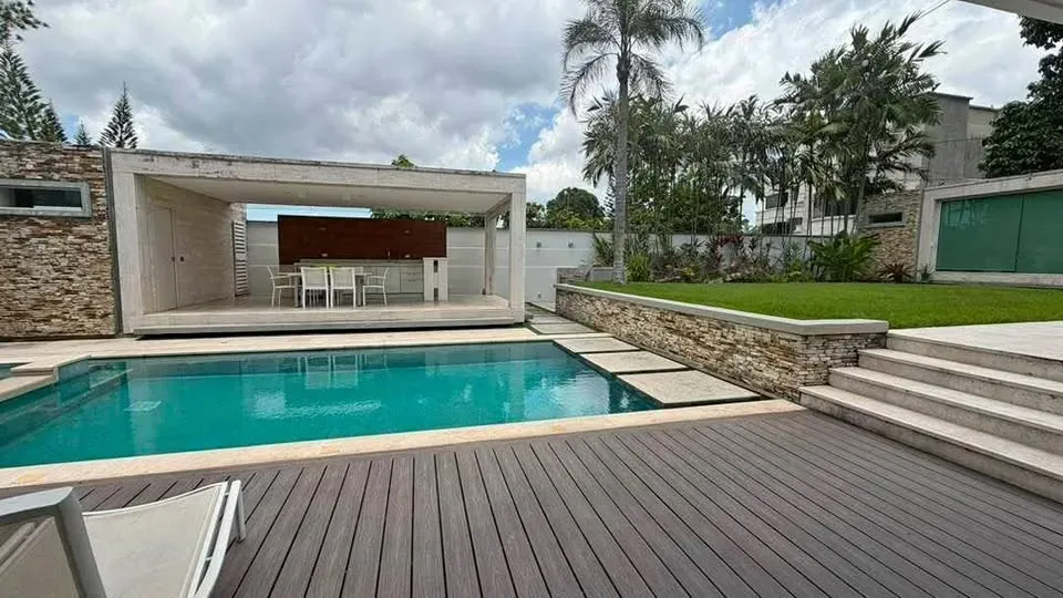 Fernando Perez Vende Exclusica Casa Tipo Loft en la urb La Viña, Calle Paez  - 3