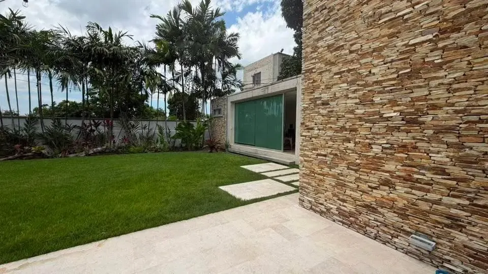 Fernando Perez Vende Exclusica Casa Tipo Loft en la urb La Viña, Calle Paez  - 4